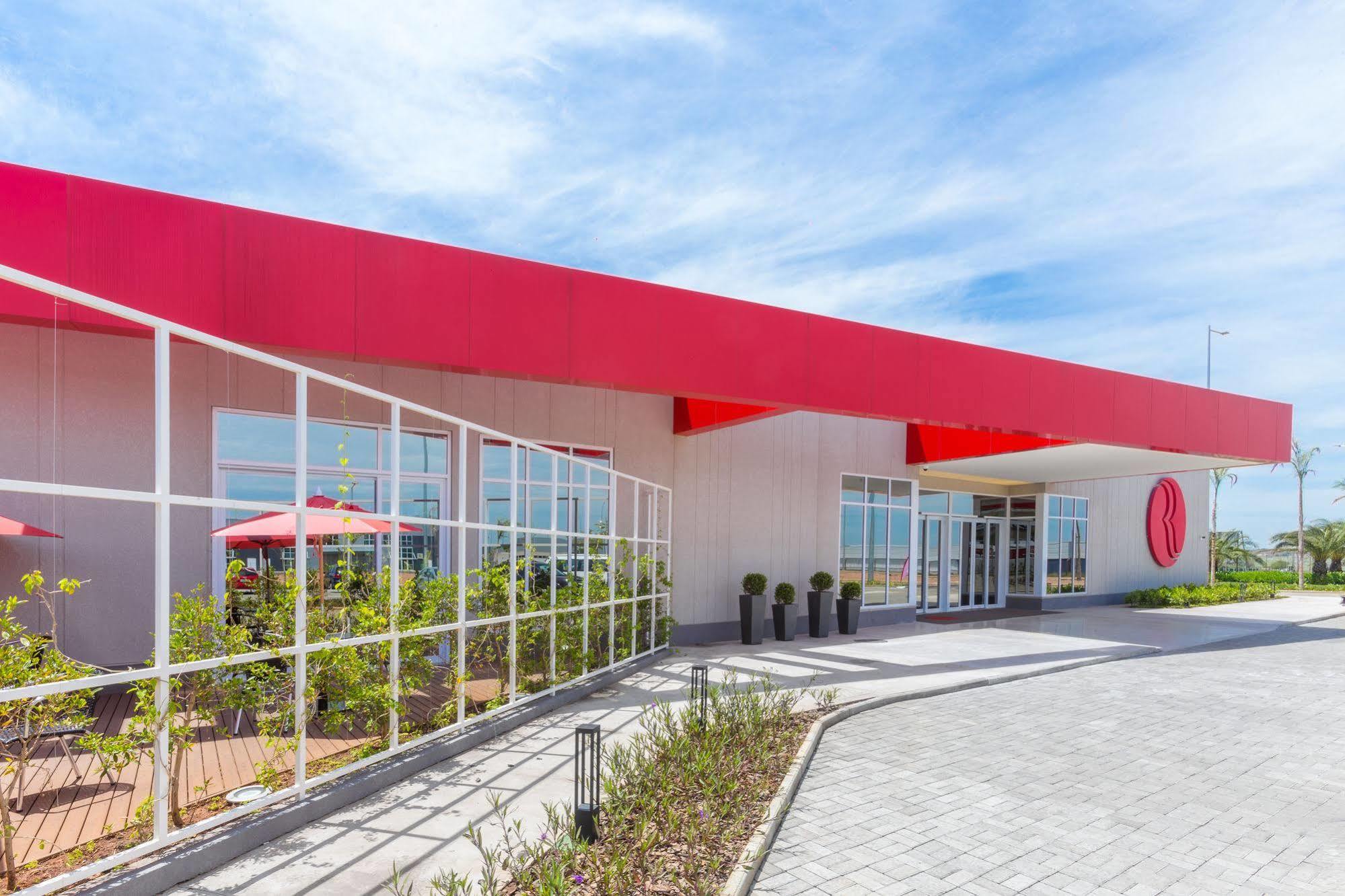 Hotel Ramada Campinas Viracopos Exterior foto