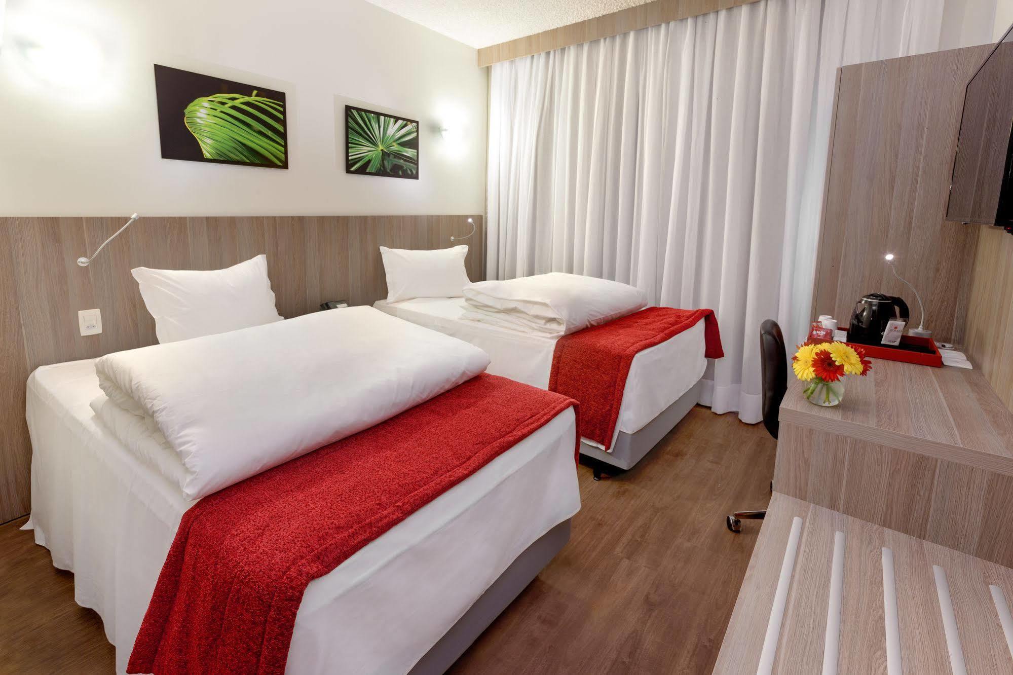 Hotel Ramada Campinas Viracopos Exterior foto